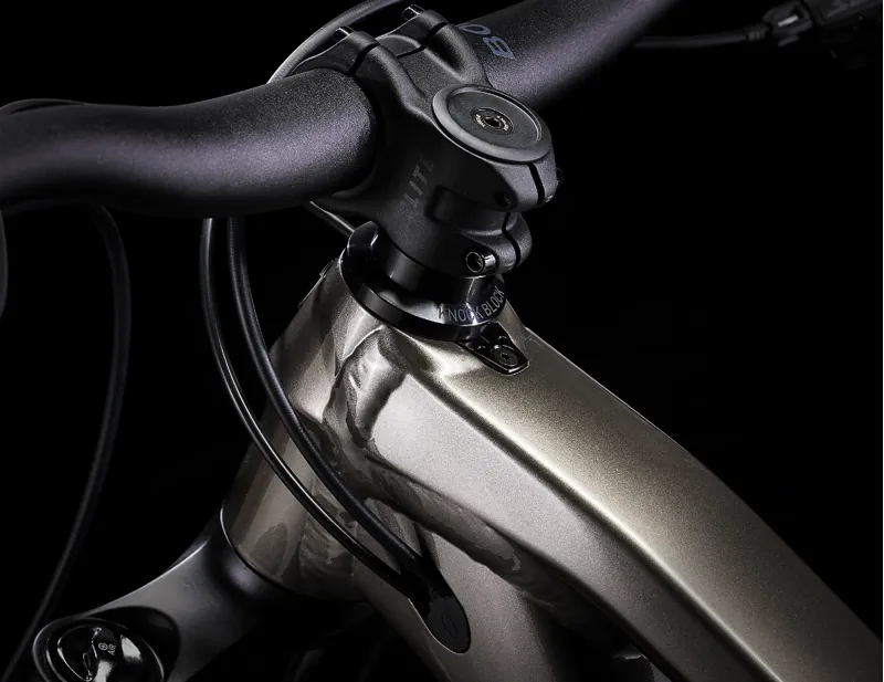 Trek Slash 7 Deore Xt 29 Full Suspension Mountain Bike 2023 in Mercury-4